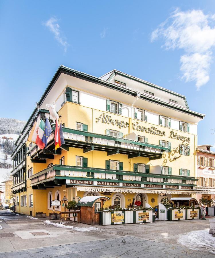 Hotel Cavallino Bianco - Weisses Roessl San Candido Zewnętrze zdjęcie