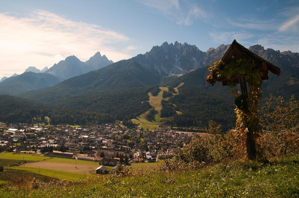 Hotel Cavallino Bianco - Weisses Roessl San Candido Zewnętrze zdjęcie