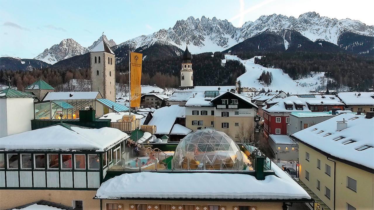 Hotel Cavallino Bianco - Weisses Roessl San Candido Zewnętrze zdjęcie